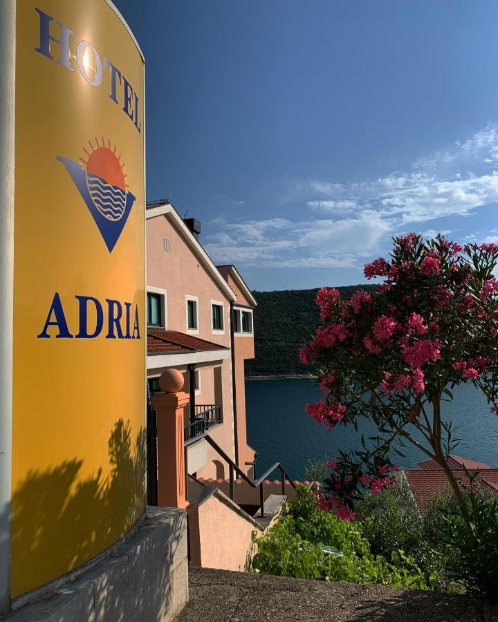 Hotel Adria Неум Екстериор снимка